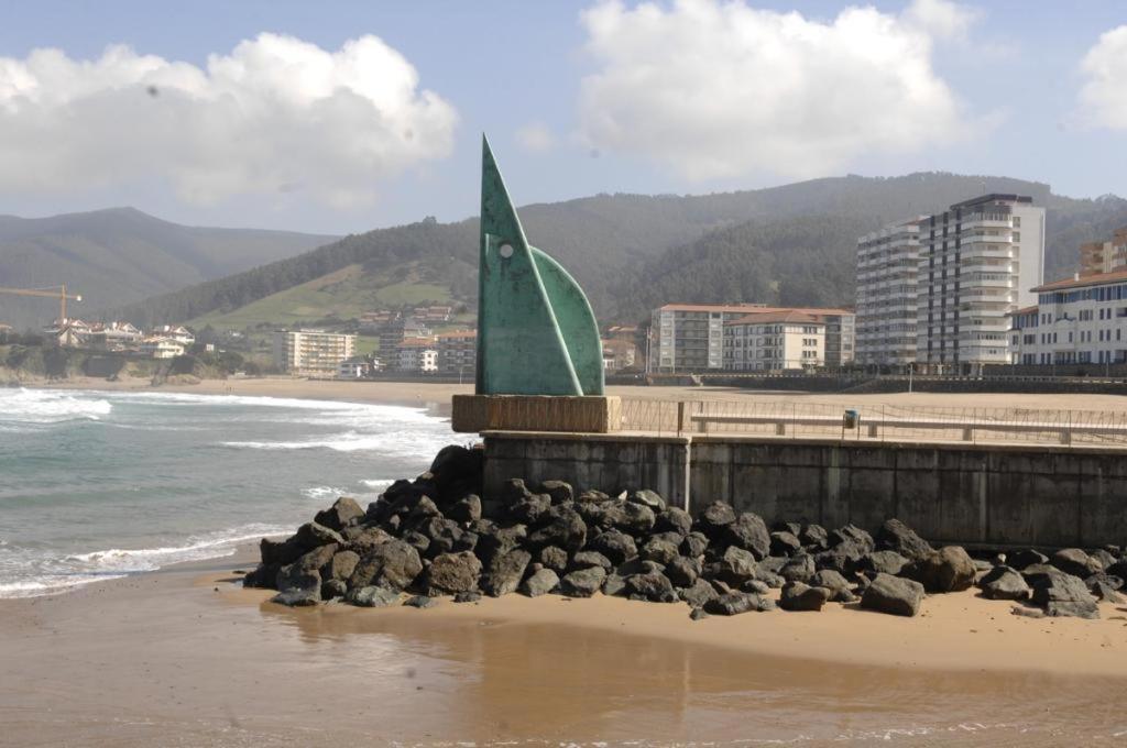 Apto con vistas al mar GURE IZARRA en Bakio Exterior foto